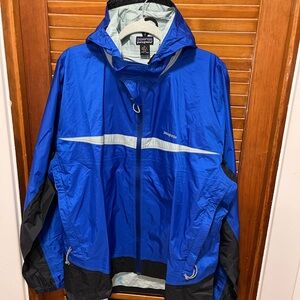 Patagonia Men's Vibrant Blue Raincoat